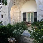 Trulli Di Pozzomasiello * Locorotondo