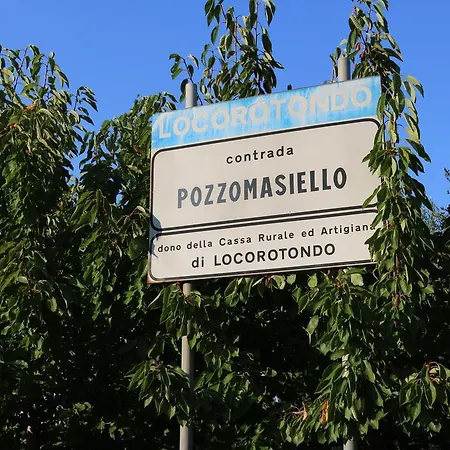 Trulli Di Pozzomasiello בית כפרי