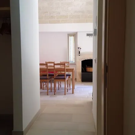 Trulli Di Pozzomasiello ロコロトンド