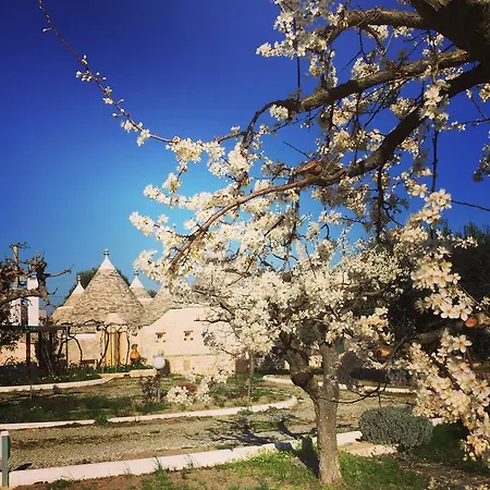 Trulli Di Pozzomasiello בית כפרי