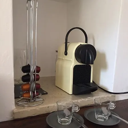 Trulli Di Pozzomasiello منزل ريفي لوكوروتوندو